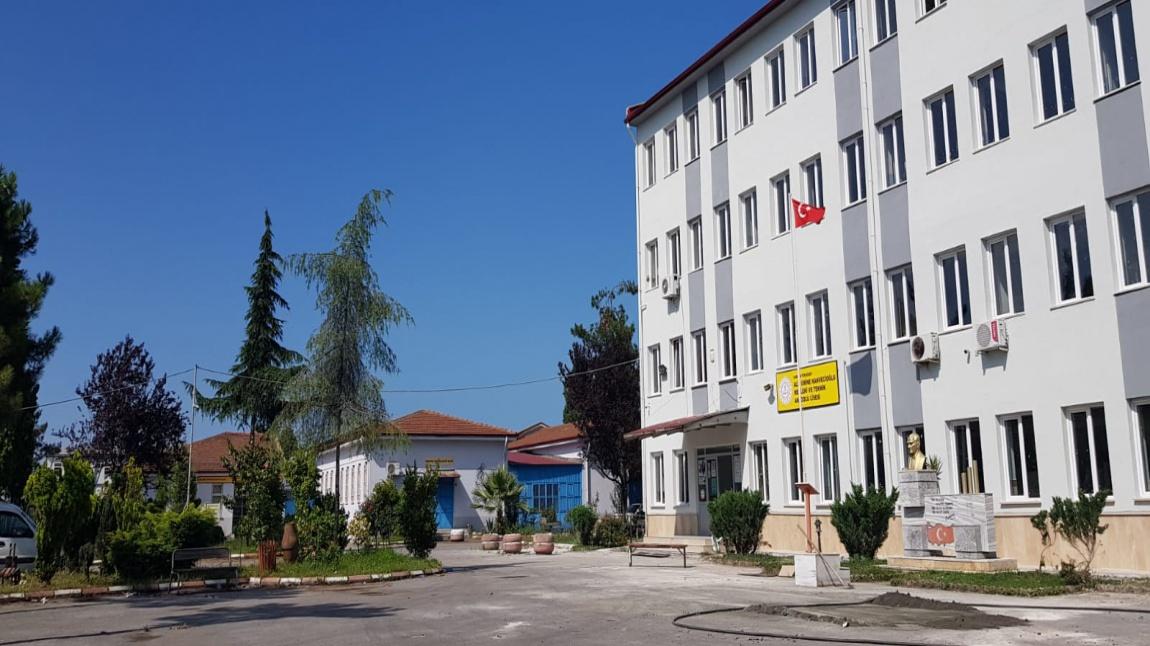 Tekkeköy Ali-Emine Kahvecioğlu Mesleki ve Teknik Anadolu Lisesi Fotoğrafı